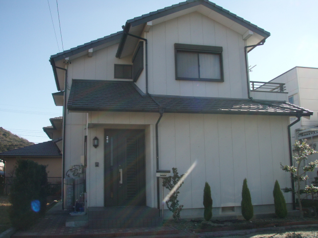 外壁の塗り替えをしました。 外壁の塗り替えをしました。