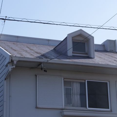 屋根と外壁の塗り替え、板金工事、フロアー張り増しほか