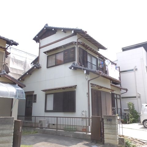 外壁の塗り替えをしました。 外壁の塗り替えをしました。