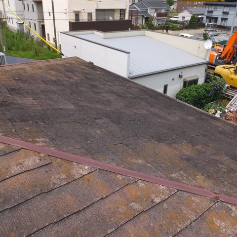屋根の塗り替えと温水器の撤去 屋根の塗り替えと温水器の撤去