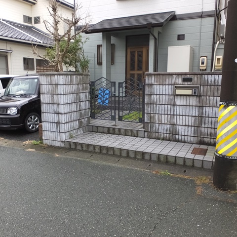 外構工事で駐車場を広げました。