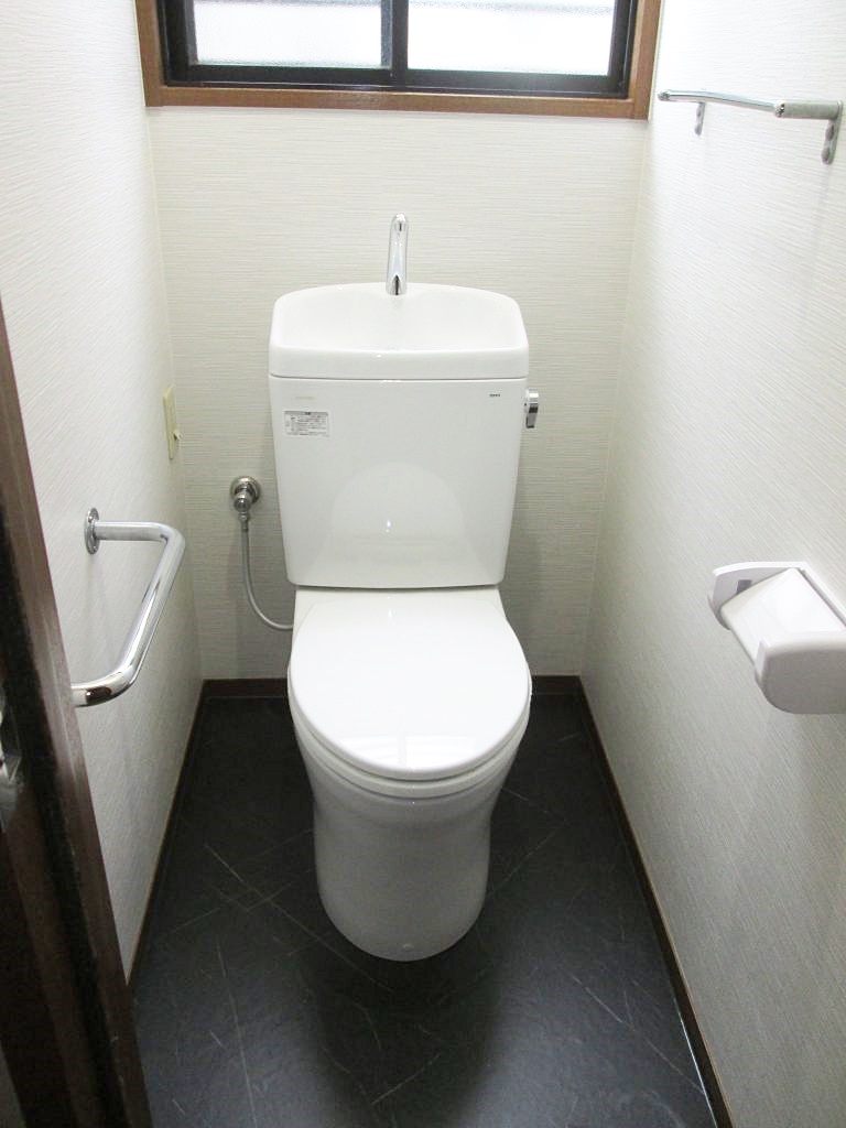 １・２階のトイレをリフォームしました