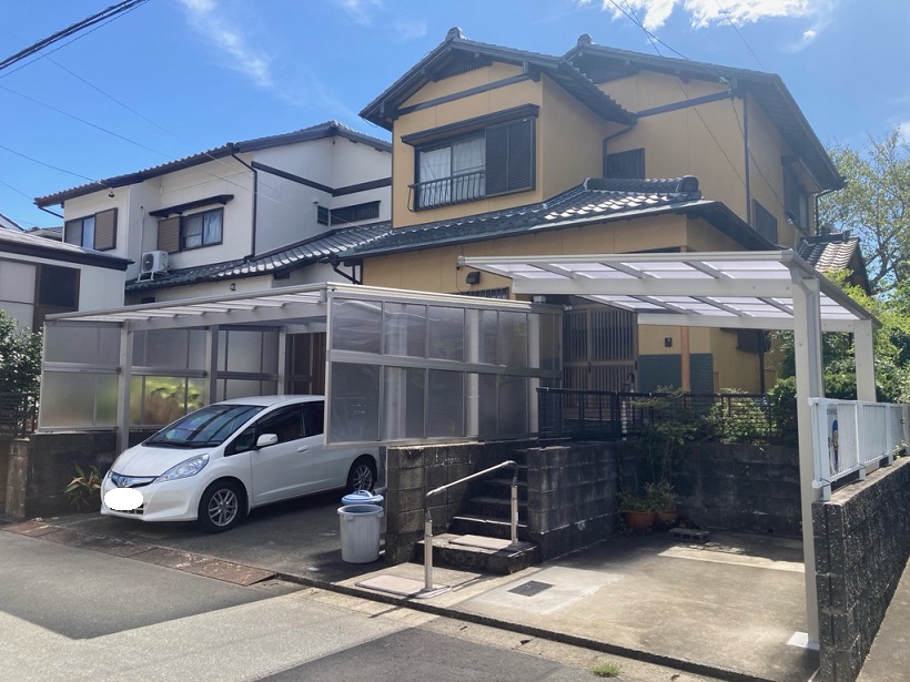 Ｆ型カーポート（３台分）を新設!!