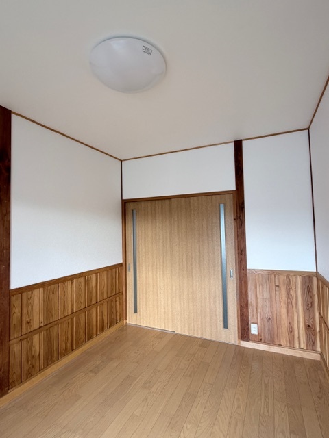 将来を考えた段差解消リフォーム/和室を洋室へチェンジ