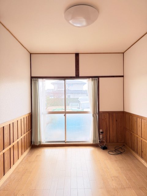 将来を考えた段差解消リフォーム/和室を洋室へチェンジ