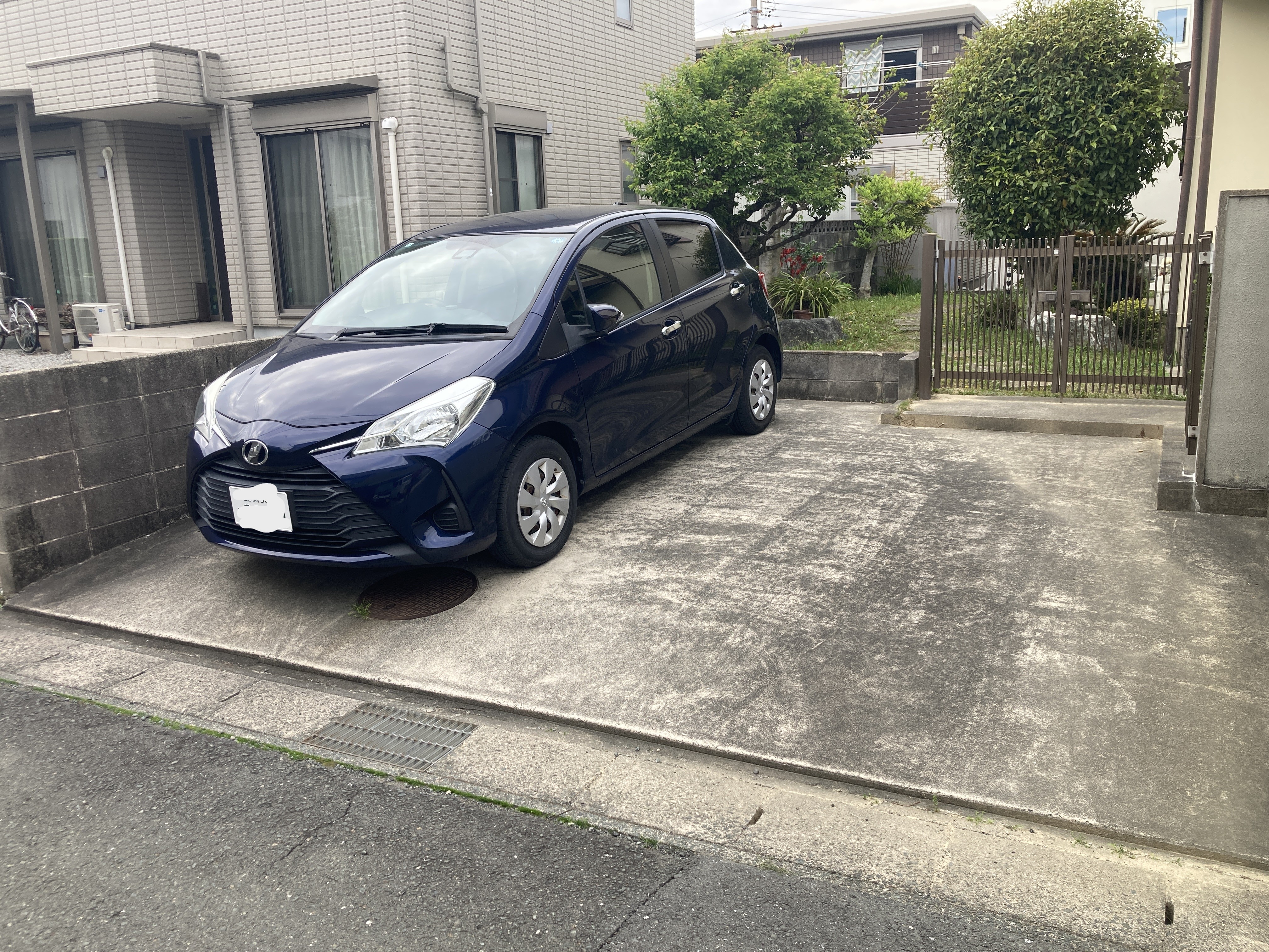 駐車場拡張と外構工事が完成!!