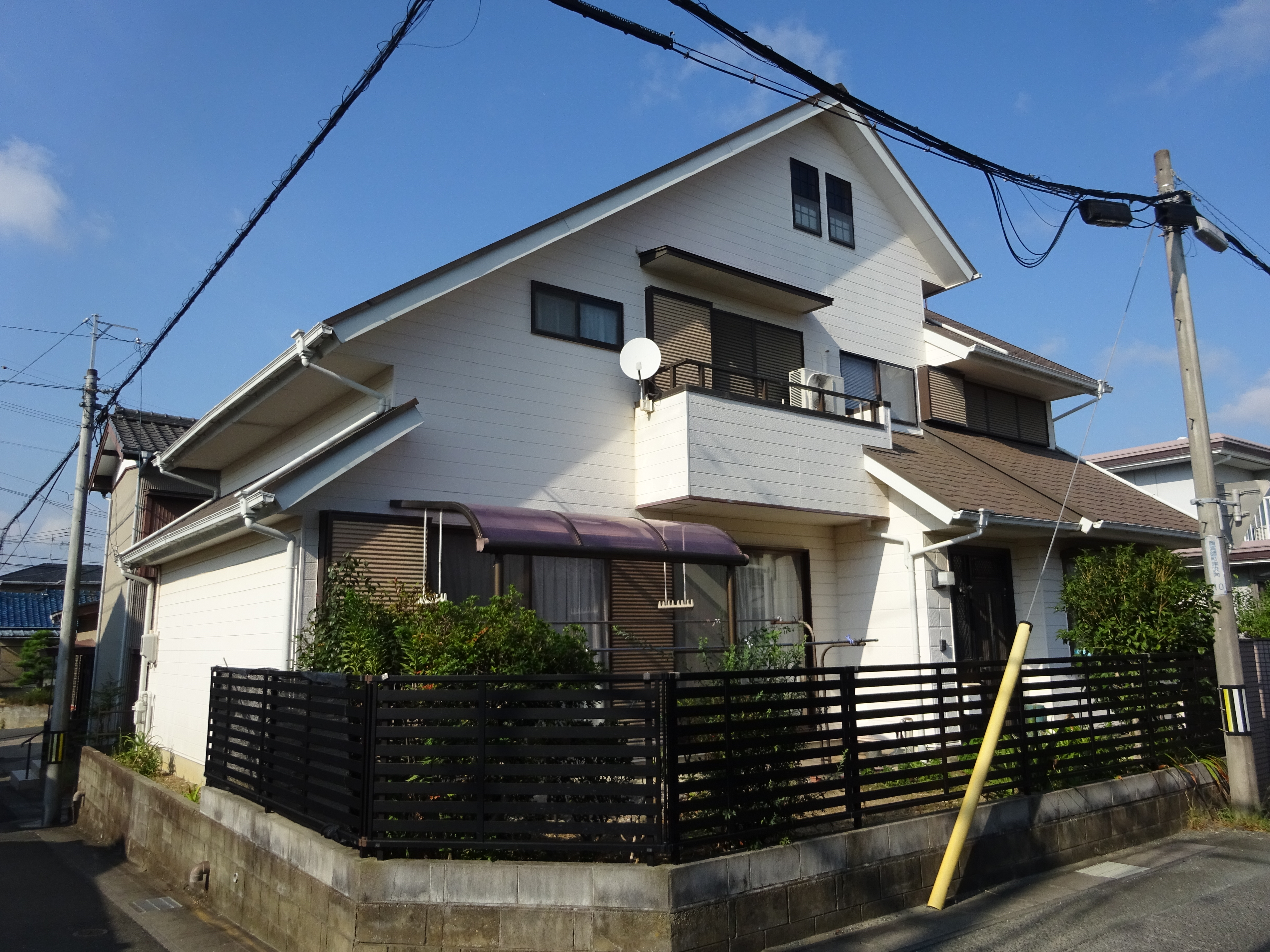 実家を丸ごとリフォーム。新築のような快適空間へ!!【屋根・外壁塗装編】